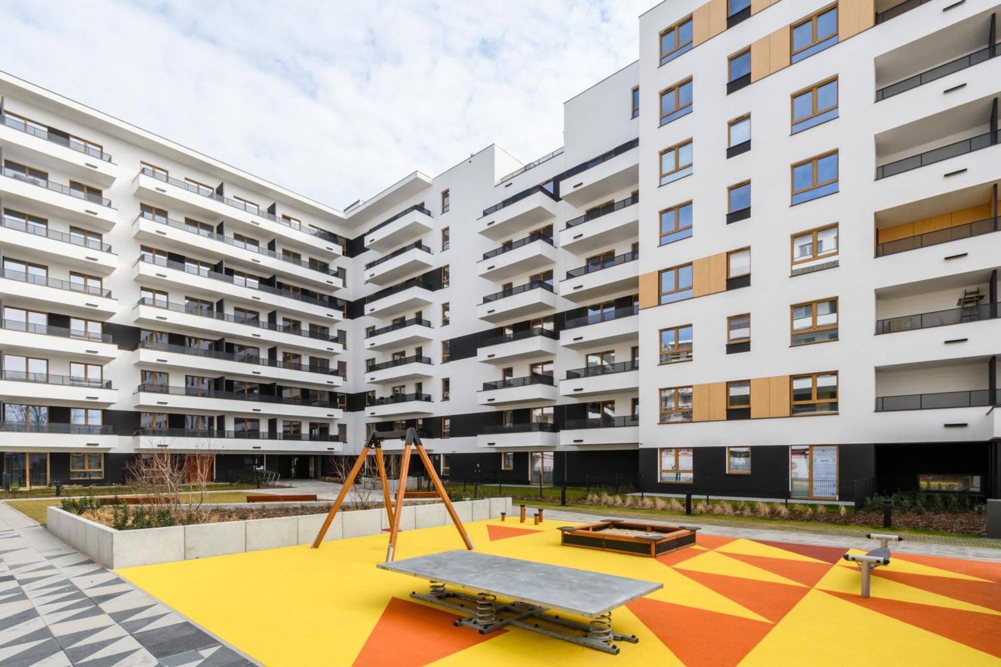 M&R Apartament Airport&Business Premium Komputerowa - Underground Garage - Free Wifi - Netflix - Self Check-In - 5 Min From Chopin Airport وارسو المظهر الخارجي الصورة
